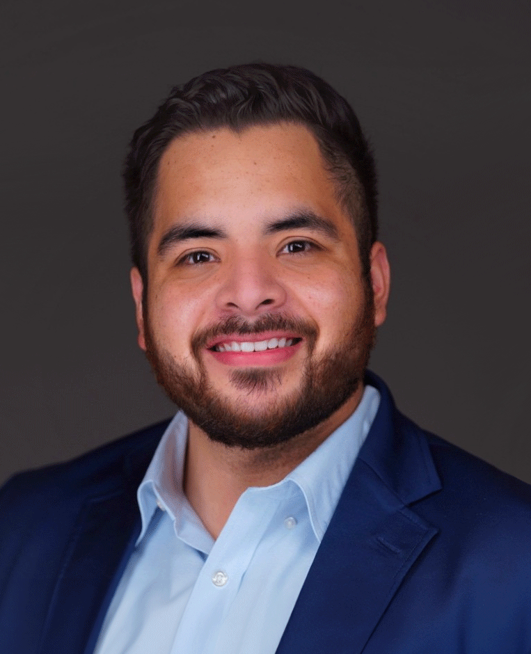 Alex Magdaleno
